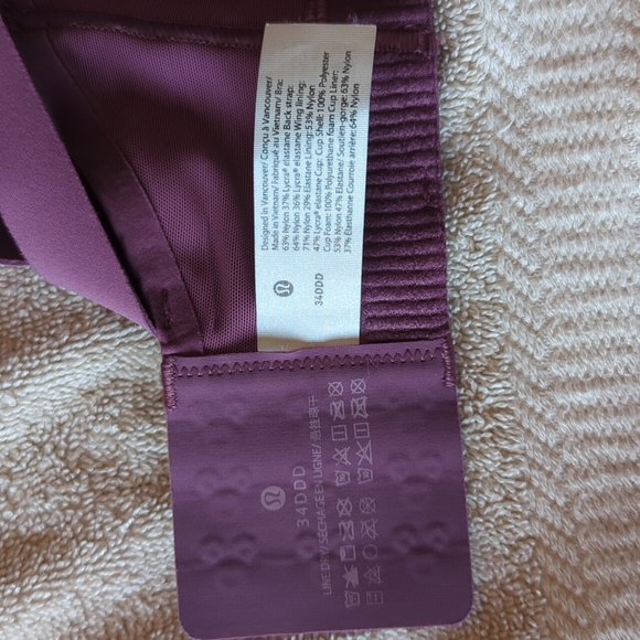 Lululemon Air support Bra - Picture 4 of 4